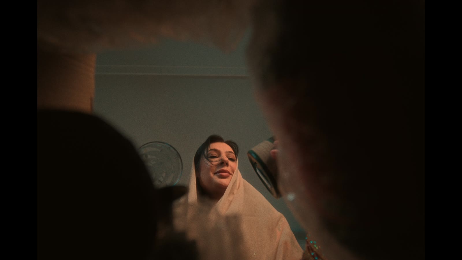 Ba'adni Akawwin Nafsi — frame 5