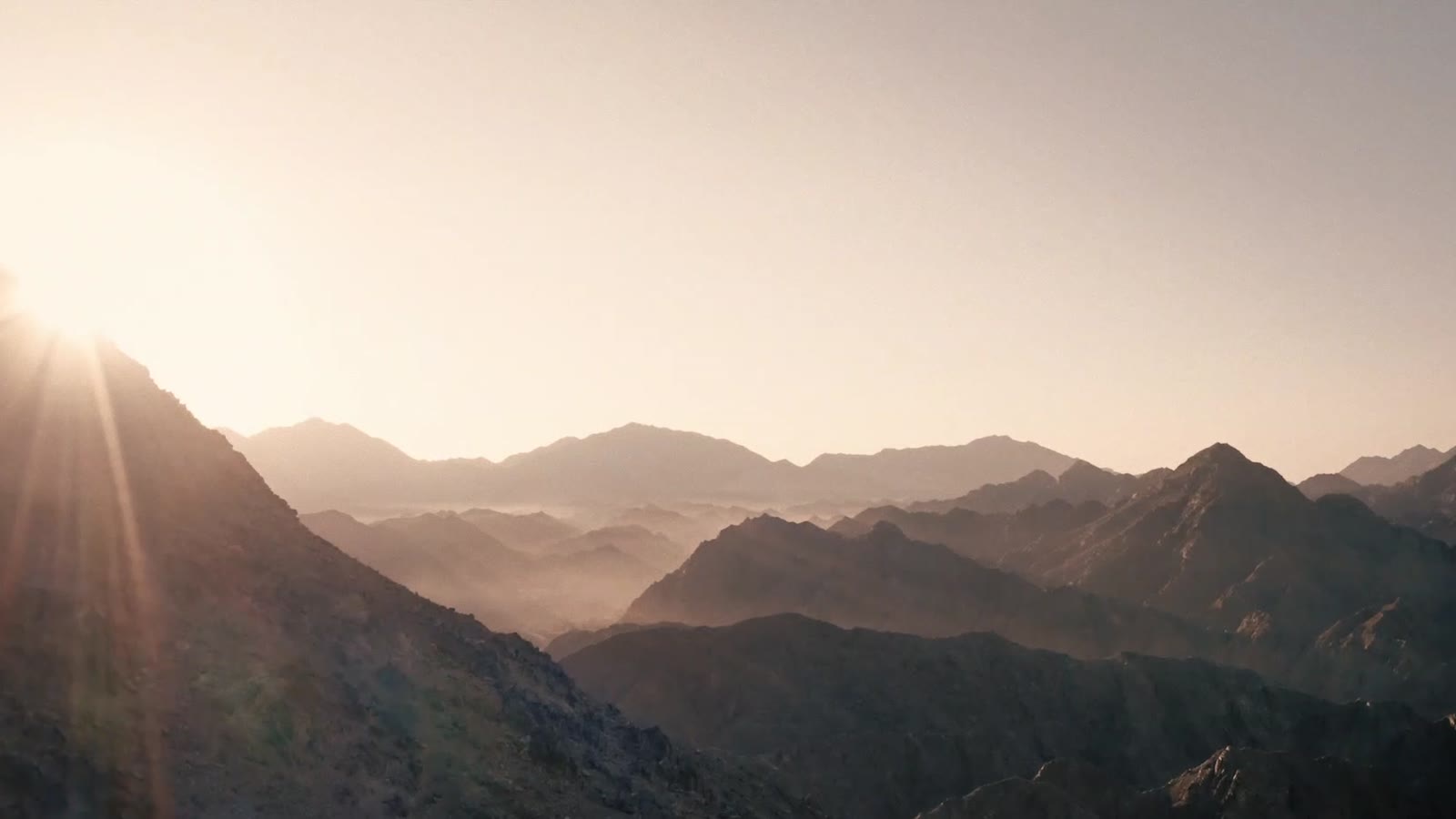 Gheras Qeyam — Eid Al Etihad 53 — frame 7