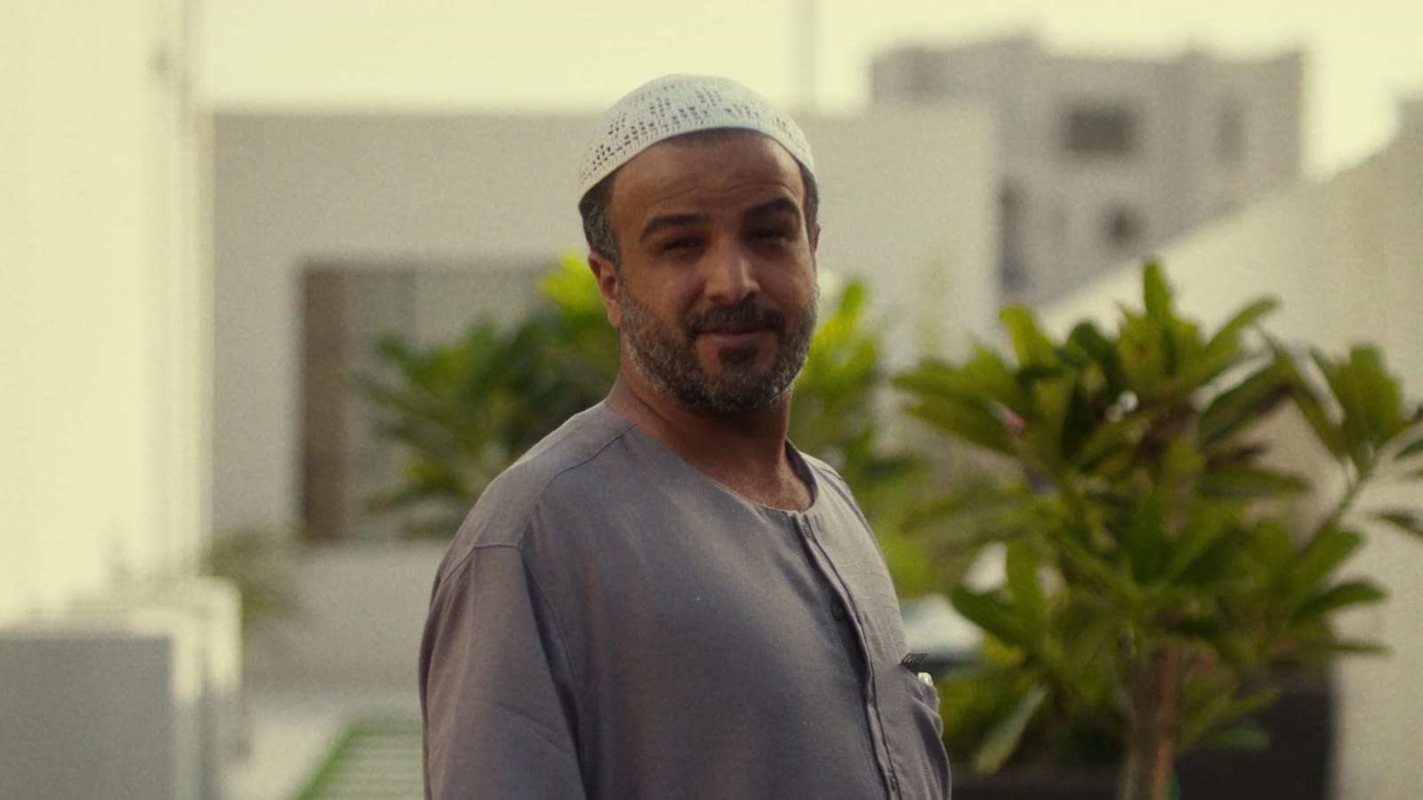 Hekayat Mutaqa'ed — A Retiree's Story — frame 8
